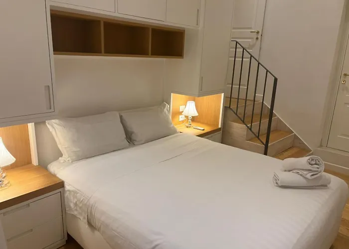 Oda ve Kahvaltı Via Del Corso Roma